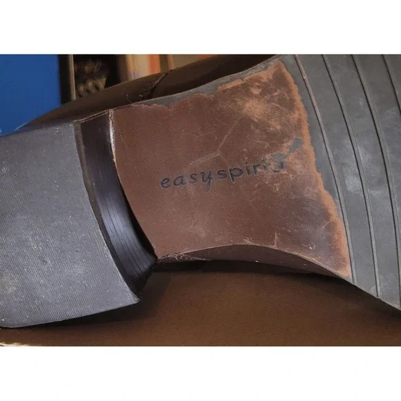 Easy Spirit Brown Leather Pixie Lace up Booties with block heels SZ 8.5 - Picture 6 of 9